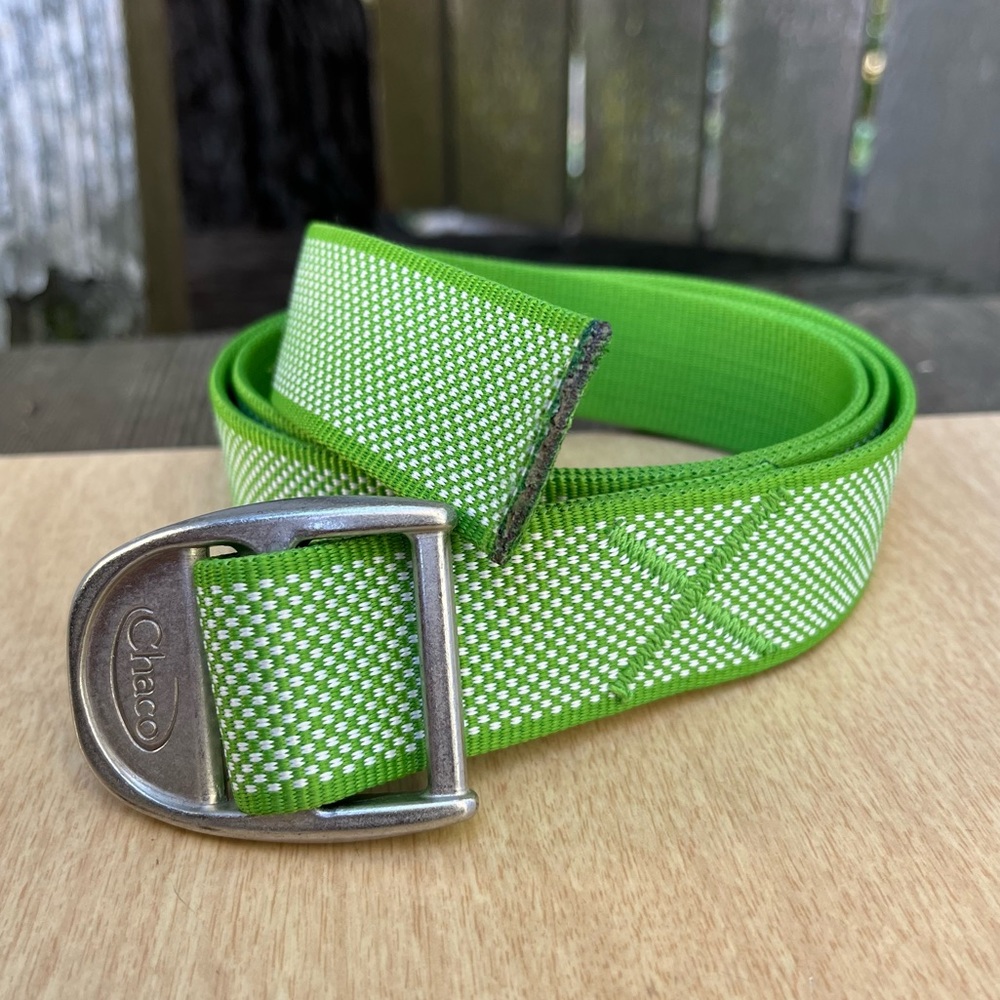 Chaco Unisex Webbing Belt In Green & White